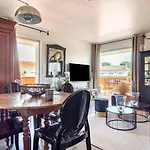 Apartment Les Patios-7 By Interhome Saint-Tropez