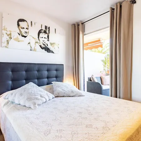 Les Patios-7 By Interhome