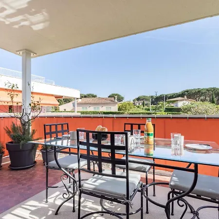 Lägenhet Les Patios-7 By Interhome *