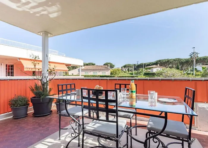 Daire Les Patios-7 By Interhome *